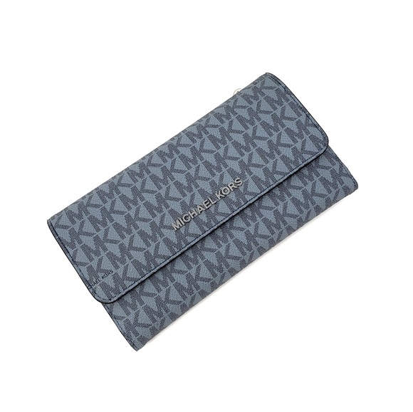 Michael Kors Handbags - ⚠️SALE⚠️ Michael Kors Tri Fold Large Wallet Blue